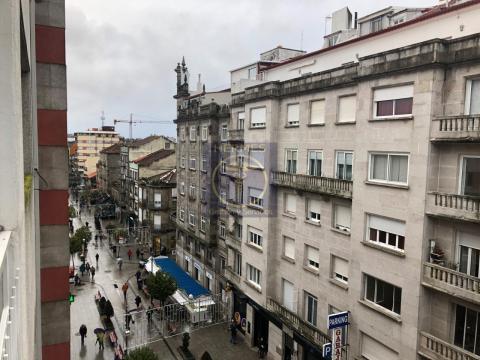 Oportunidad peatonal del Calvario, Vigo